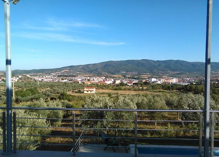 Gospodarstwo wiejskie Casa Argolas Macedo de Cavaleiros